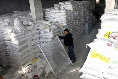 中国産小麦粉からメラミン検出、キルギス