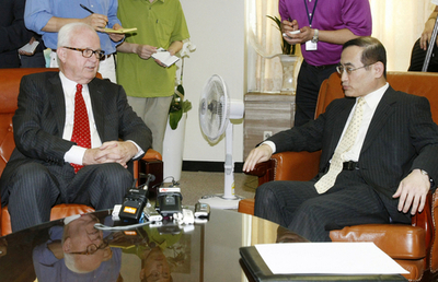 米政府、北との直接対話は｢6か国協議の枠組みで｣