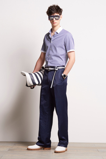 「マイケル・コース」17年春夏メンズ