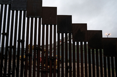 米当局、移民「キャラバン」取材記者のデータベースをひそかに作成