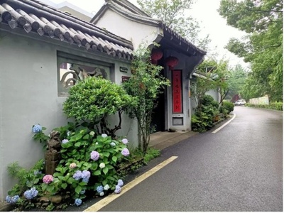 「美しい庭」を建設して麗しい生活を迎える 浙江省寧波市