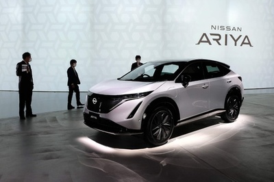 日産、新型EVで「新しい扉」開く ロゴも刷新