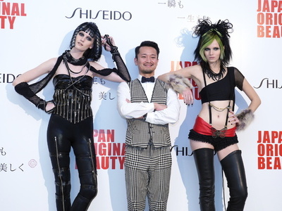 『ジョジョの奇妙な冒険』18人のキャラクターを実物モデルで表現、SHISEIDO