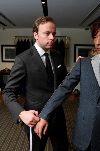 アルフレッド ダンヒル 銀座本店でビスポーク＆皮革カスタム受注、8月19日から4日間限定