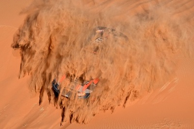 アルラジがクラッシュでV絶望 ダカールラリー