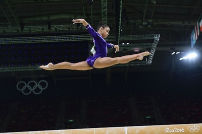 体操女子の小さな妖精、ブラジル初のメダルに期待 リオ五輪