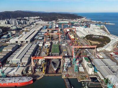 韓国・潜水艦火災、33時間後に作業員死亡確認…HD現代重工が謝罪