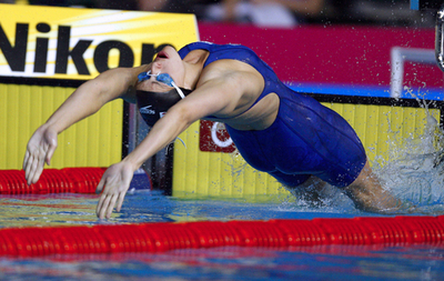 ＜第12回世界水泳選手権＞競泳、バジリ 女子50メートル背泳ぎ準決勝で世界新記録を樹立し決勝進出を果たす - オーストラリア