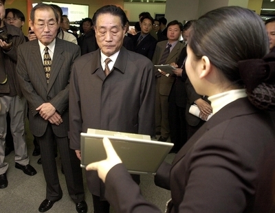 北朝鮮、デノミ混乱で責任者を処刑 韓国メディア