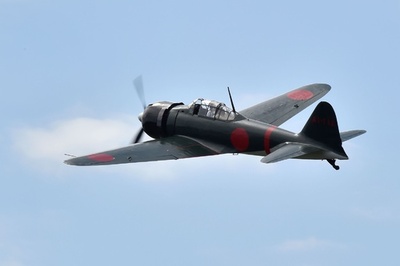 現代によみがえり大空を舞う零戦