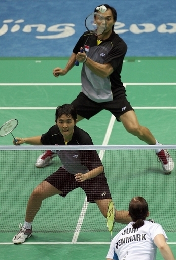 リンベレ／マリサ組 バドミントン混合ダブルス準決勝進出