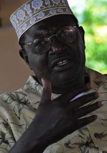 オバマ米大統領の異母兄、「トランプ氏へ投票」と表明