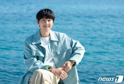 ソン・ジュンギ、カンヌ国際映画祭レッドカーペットに初登場