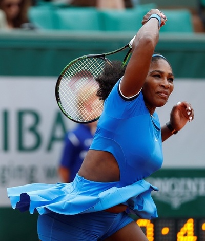 セレーナとヴィーナス、ともに快勝で2回戦突破 全仏オープン