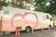 丸の内を「ピンクジャック」　エスティ・ローダーによるピンクリボンキャンペーン
