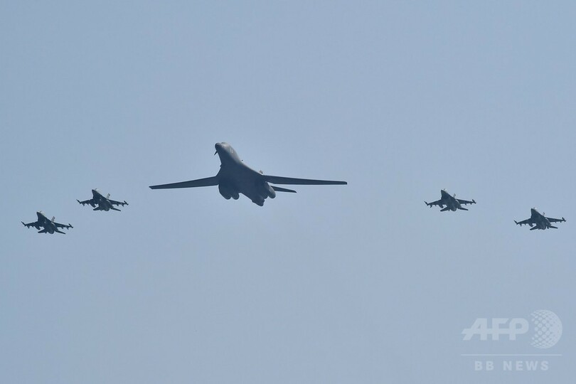 米軍、韓国に戦略爆撃機を派遣 北朝鮮をけん制
