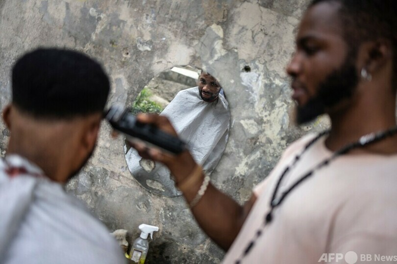 【今日の1枚】ようこそ、青空理髪店へ ナイジェリア