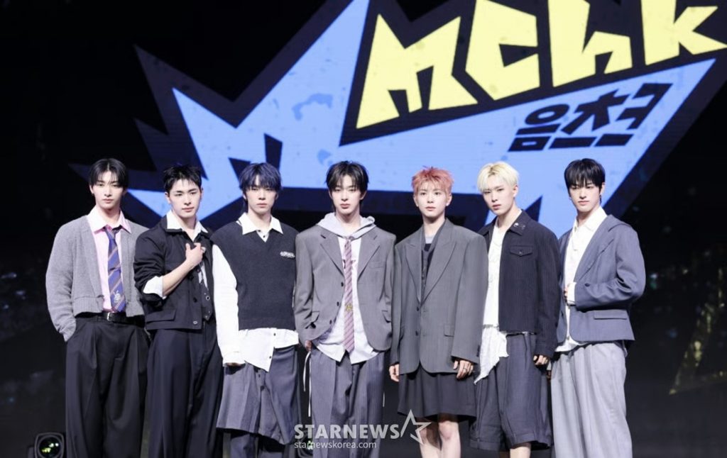 NEXZ、新曲「Mmchk」でカムバック 写真枚 国際ニュース：AFPBB News