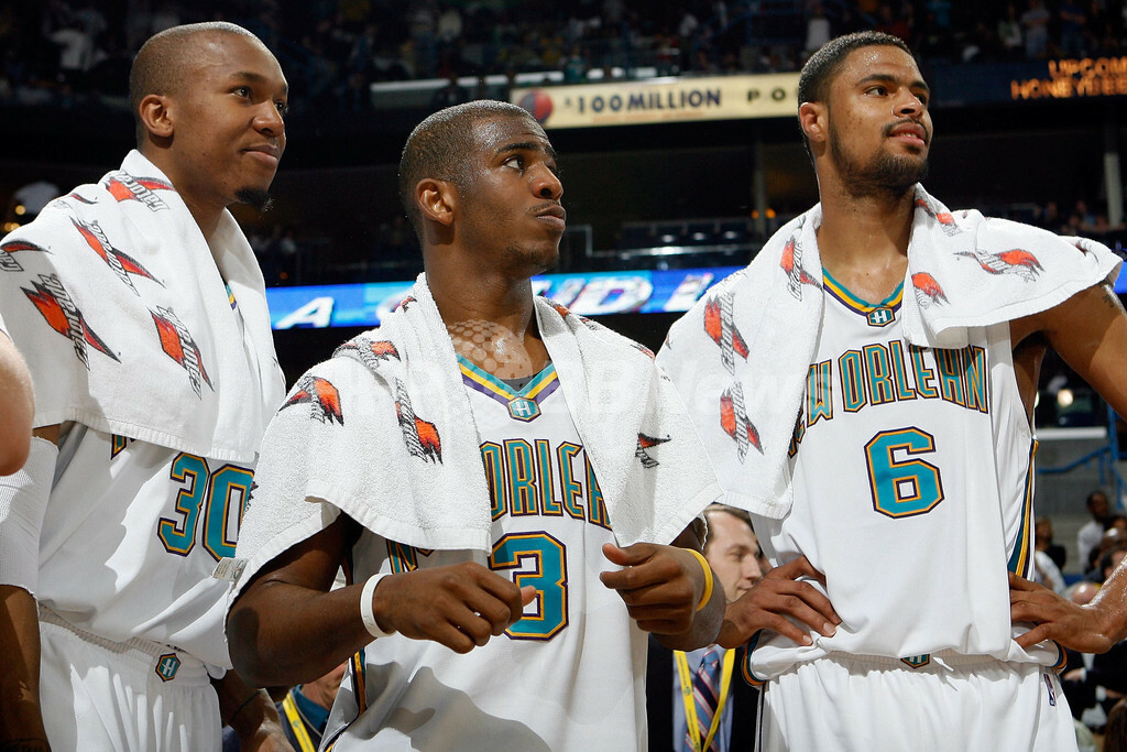 NBA ニューオーリンズホーネッツ タイソン・チャンドラー選手　ユニフォーム ホーネッツ マーベリックスを降し5連勝 写真21枚 ファッション