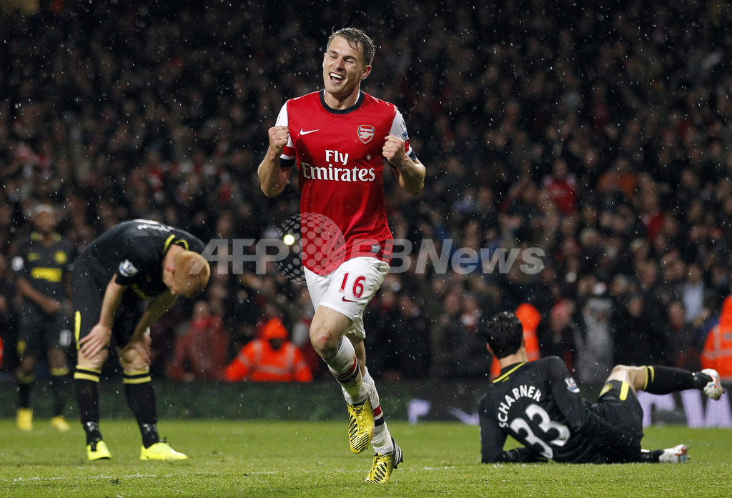 アーセナル快勝でCL出場に前進、ウィガンは降格決定 写真10枚