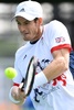 リオデジャネイロ五輪、テニス男子シングルス準々決勝。バックハンドを打つアンディ・マレー（2016年8月12日撮影）。(c)AFP/Martin BERNETTI