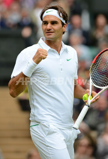 フェデラーが準々決勝進出、ウィンブルドン選手権 写真8枚 国際
