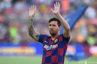 メッシ、バルサ退団が決定 契約交渉が頓挫 写真4枚 国際ニュース