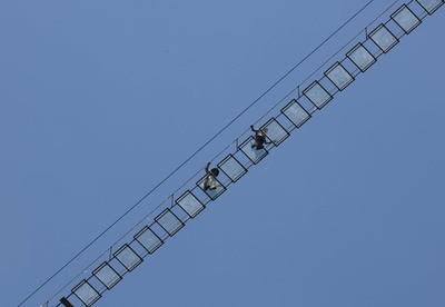 【写真特集】中国で流行るガラスの橋