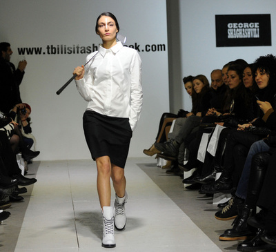 グルジアの首都トビリシでファッションウィーク開催