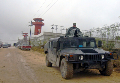 メキシコの刑務所で141人脱走