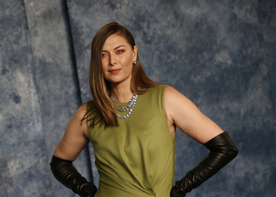 シャラポワさん、アカデミー賞アフターパーティーに出席