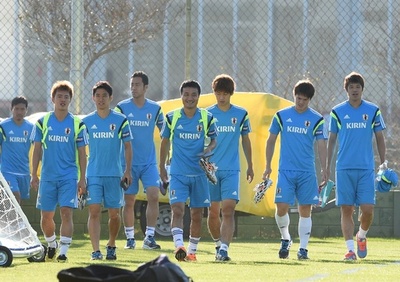 ギリシャ戦に向けて練習を行うザック日本