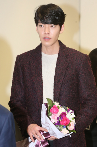 ソウルのこども病院でピザパーティー、キム・ウビンとゴ・アラも参加