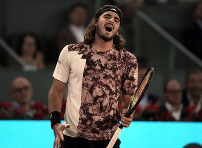 チチパス、マドリードOP準々決勝敗退 ラッキールーザーに屈す