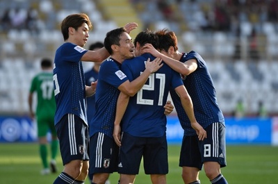 日本は逆転で白星発進、大迫2発でトルクメニスタンに辛勝 アジア杯