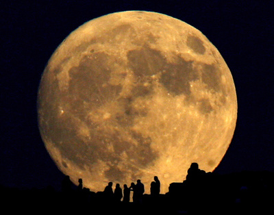 月形成の「巨大衝突説」、独チームが新たな証拠発見