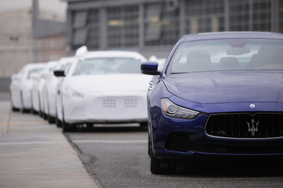 APECでの送迎用に購入した高級車、行方不明に パプアニューギニア