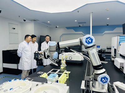 中国の「ロボット化学者」、火星での酸素生成触媒開発に成功