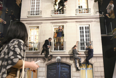 壁に人が!? インスタ映えする体験型アート「レアンドロ・エルリッヒ展」東京