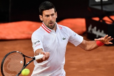 ジョコビッチ、「奇妙な」試合乗り越え初戦突破 イタリア国際