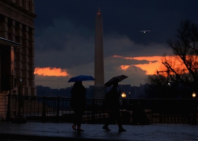 米首都で停電、議事堂など30分間真っ暗に