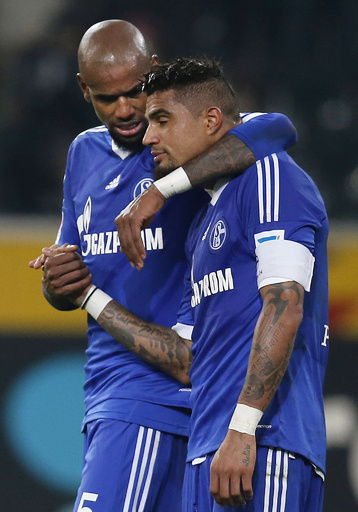 シャルケがメンヘングラッドバッハに敗戦、去就に揺れる監督