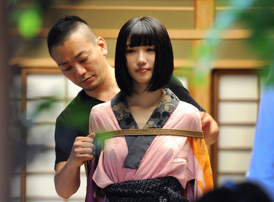 【写真特集】気鋭の緊縛師、「一鬼のこ」の世界ができるまで　東京