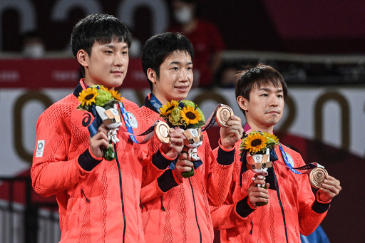 【写真特集】銅メダルを獲得した日本チーム 卓球男子団体