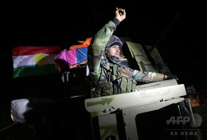イスラム国からシンジャル山を解放、イラクのクルド人部隊