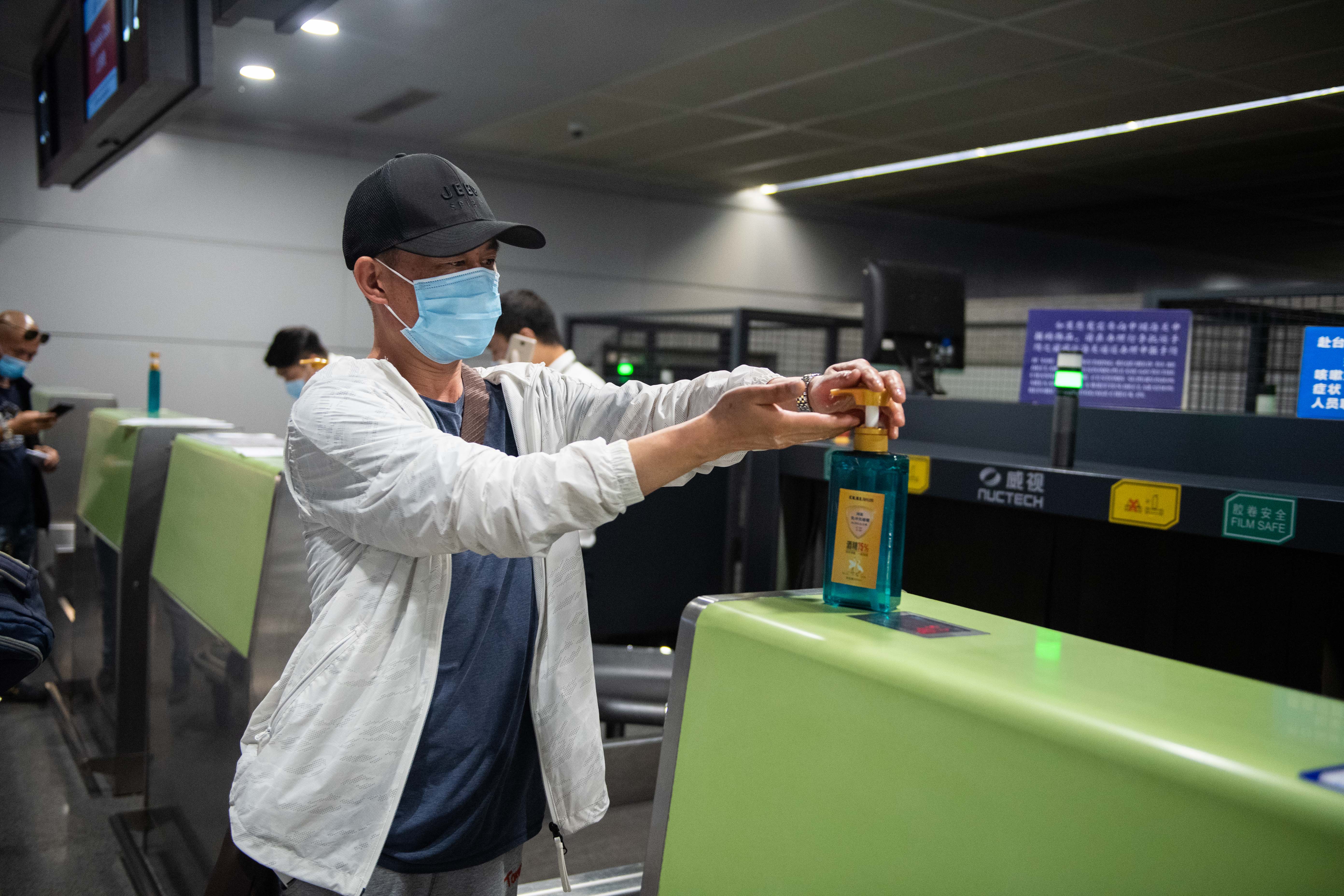 新型コロナ、中国本土で新たに6人感染確認 すべて輸入症例 新型コロナ、中国本土で新たに6人感染確認 すべて輸入症例