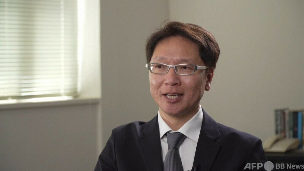 estante de sal vacio