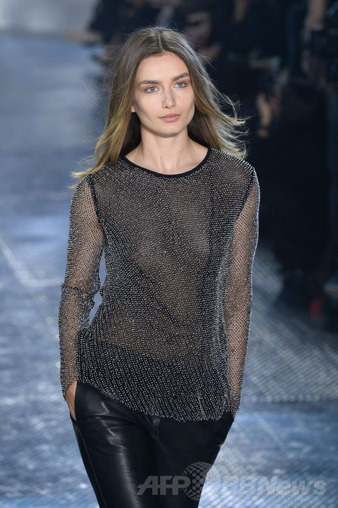 ＜14/15年秋冬パリコレクション＞H&M