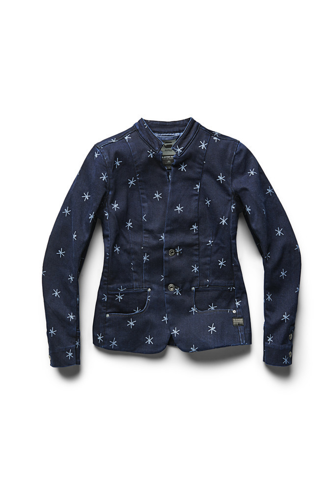 海に投棄されたプラスチックを次世代デニムに、「ジースターロウ」