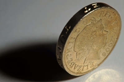 英政府、太陽光発電の買い取り価格を再度引き下げ